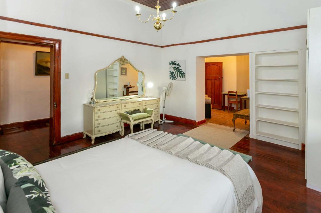 Ravenscliff Villa Oudtshoorn Eksteriør billede
